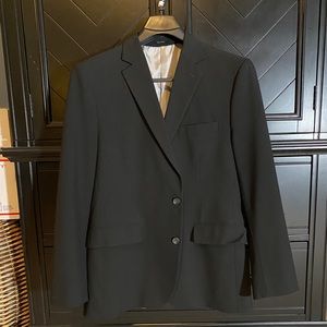 Black suit Jacket 42reg brand: JF: J.Ferrar